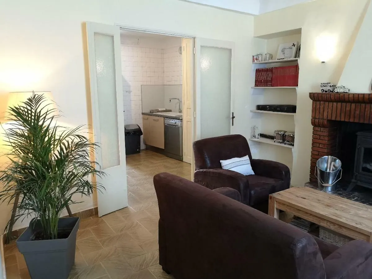 Holiday home La Maison Bleue Cereste