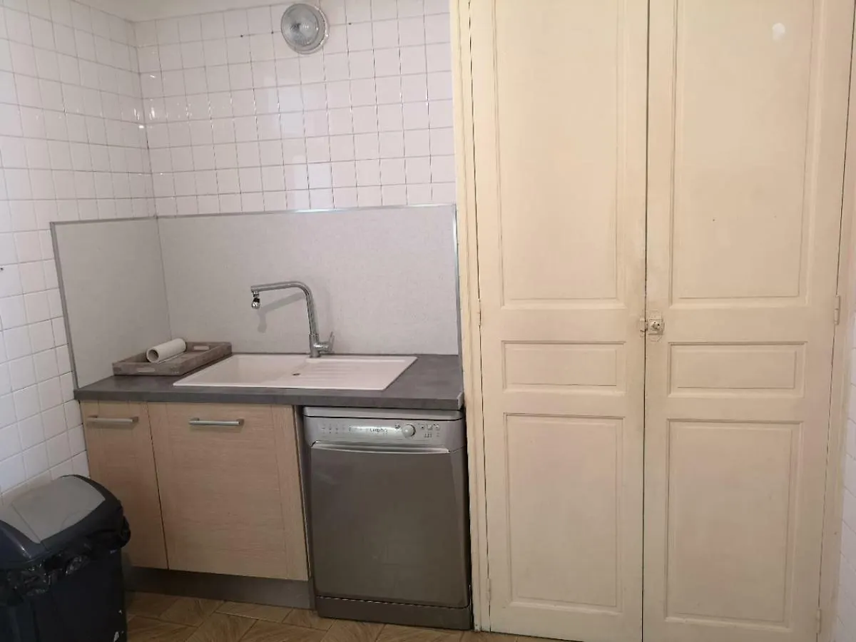 Semesterbostad La Maison Bleue Céreste Frankrike